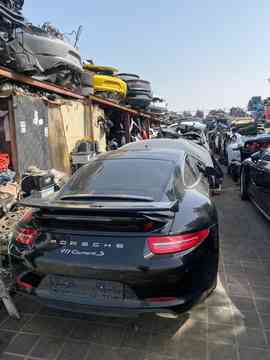 Auto parts warehouse in UAE